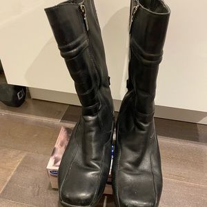 Leather boots
